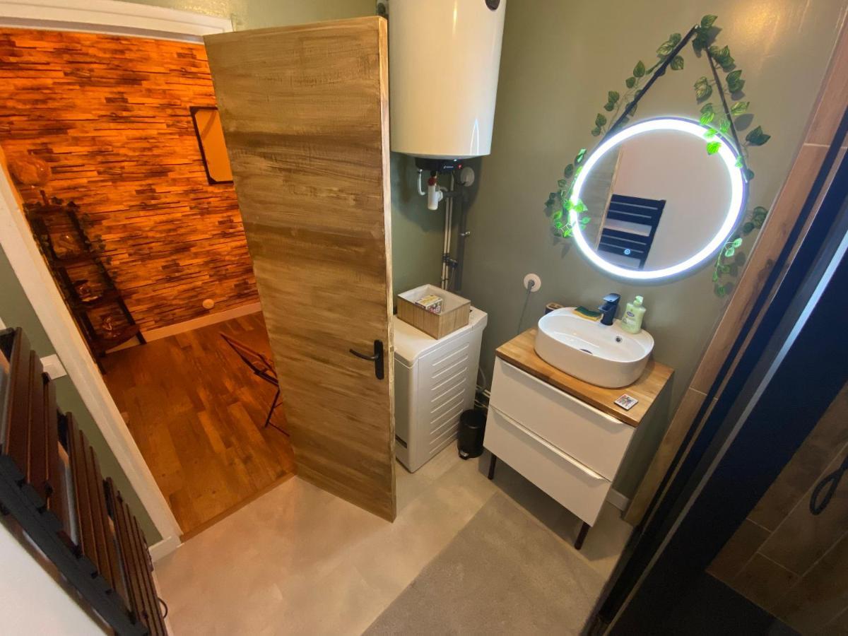 Super Appartement T2 Proche Gare Санс Экстерьер фото
