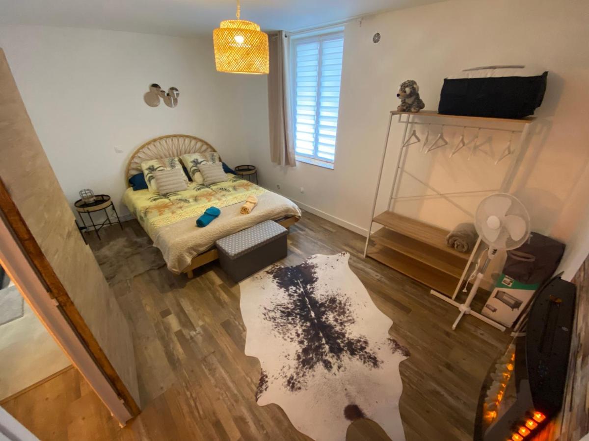 Super Appartement T2 Proche Gare Санс Экстерьер фото
